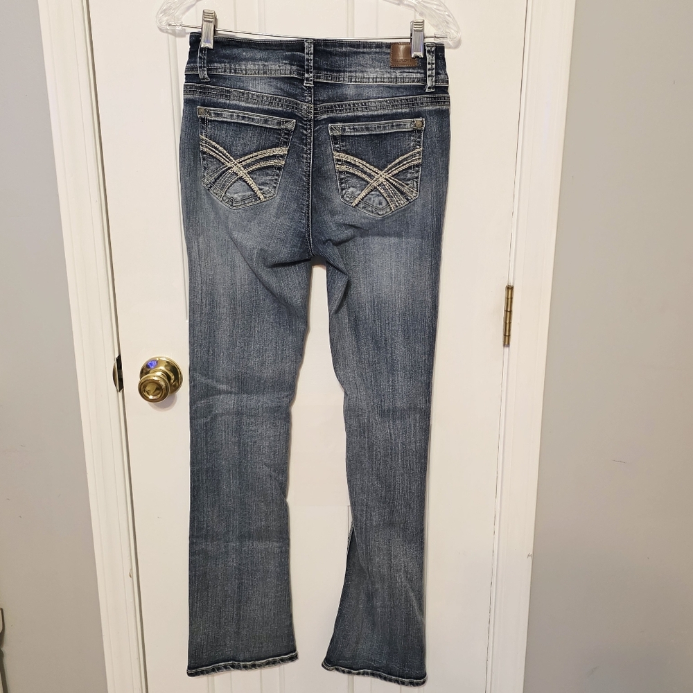 WallFlower Luscious Curvy Bootcut Jeans Dark Wash Size 5 Regular - Picture 4 of 6